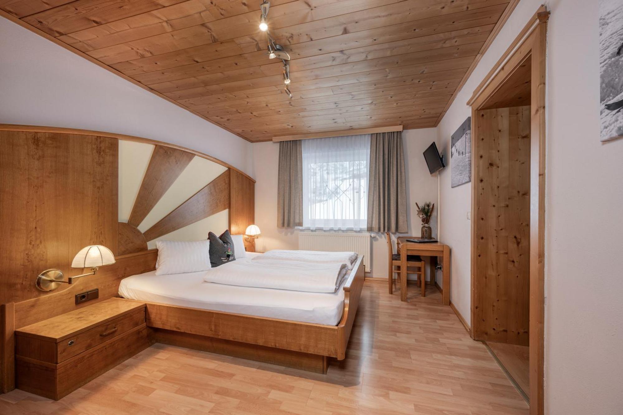 Austria Appart - Natural Lifestyle Appartements Auf Der Piste Obertauern Luaran gambar
